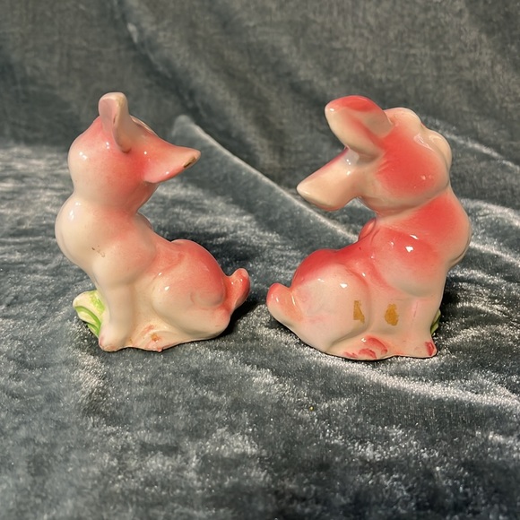 VTG Bunny Salt and Pepper Shakers - Picture 4 of 5